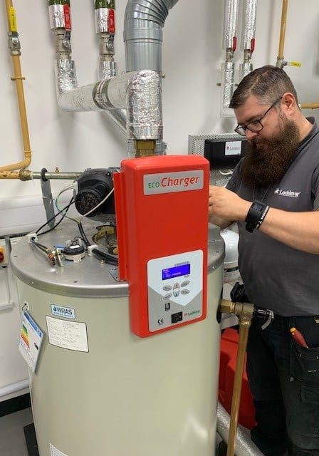 Service image ECH water heater Service image ECH water heater